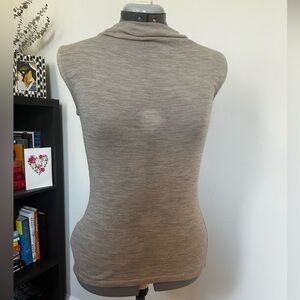 GOOD - Vince Sheer Wool Mockneck Tank